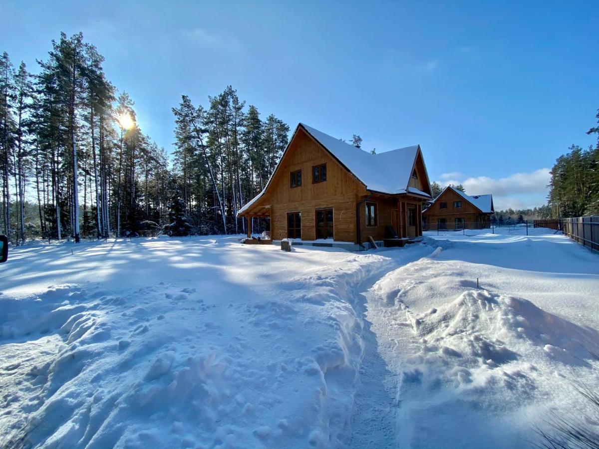 Caloroczne Domy Z Bala - Casa Del Czyzyk Serwy Bagian luar foto