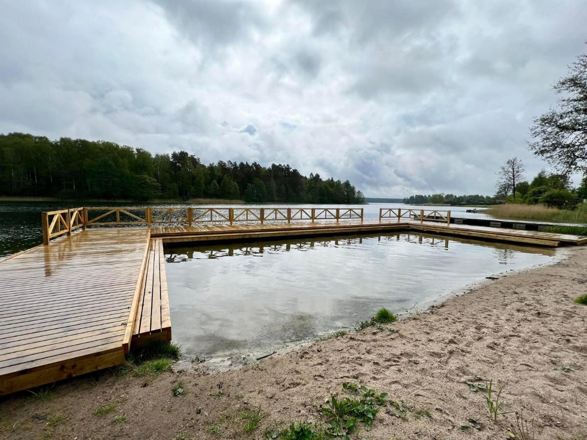 Caloroczne Domy Z Bala - Casa Del Czyzyk Serwy Bagian luar foto
